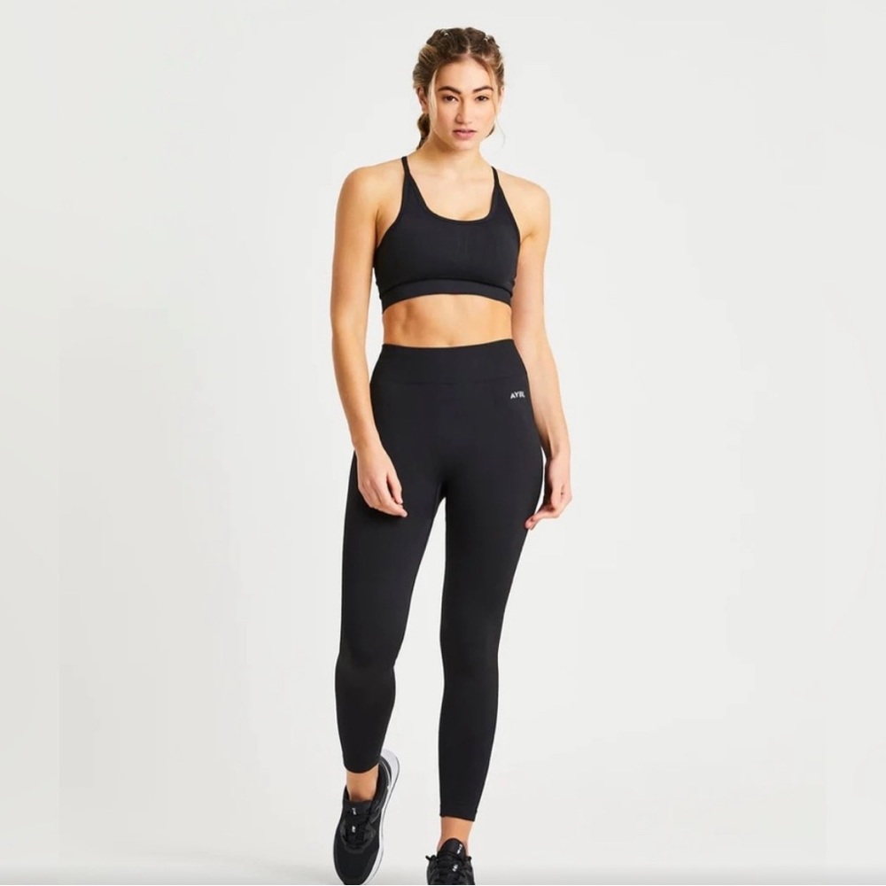 AYBL essential strappy sports bra